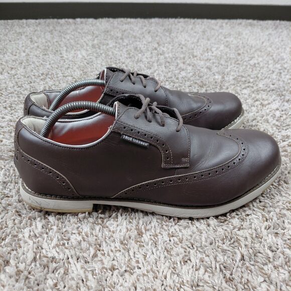 Athletic_Shoes